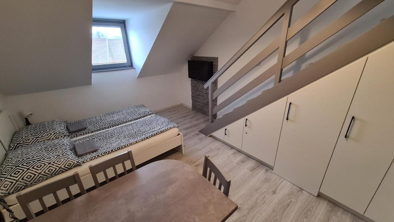 Gyulai-Fuerdo-Apartman Ii. Екстер'єр фото
