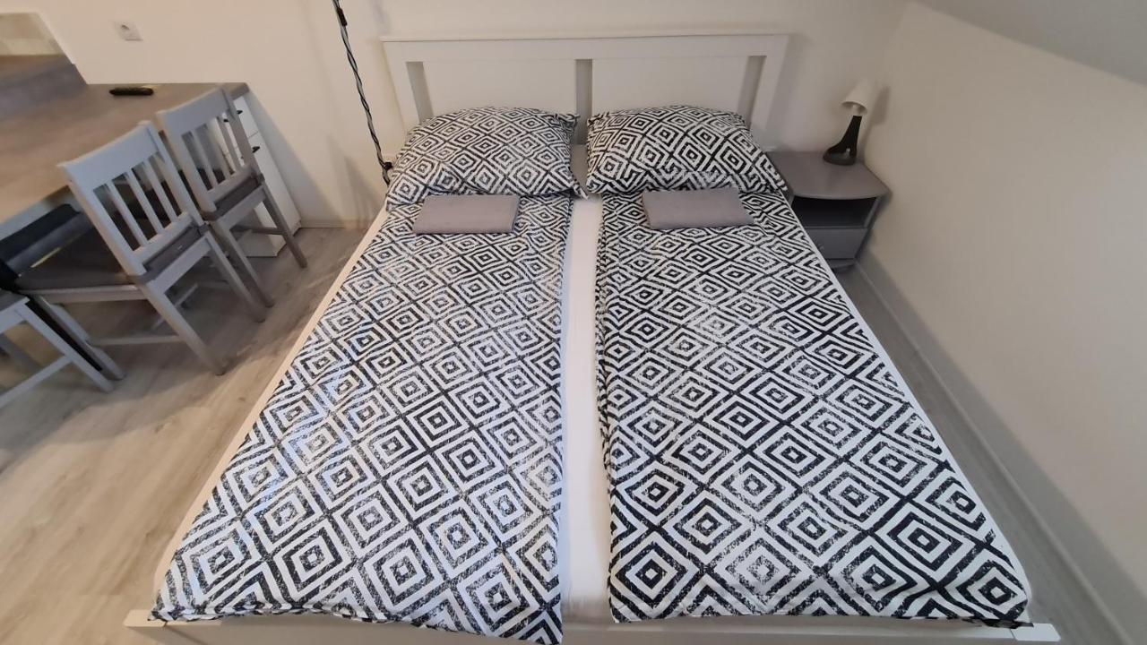 Gyulai-Fuerdo-Apartman Ii. Екстер'єр фото