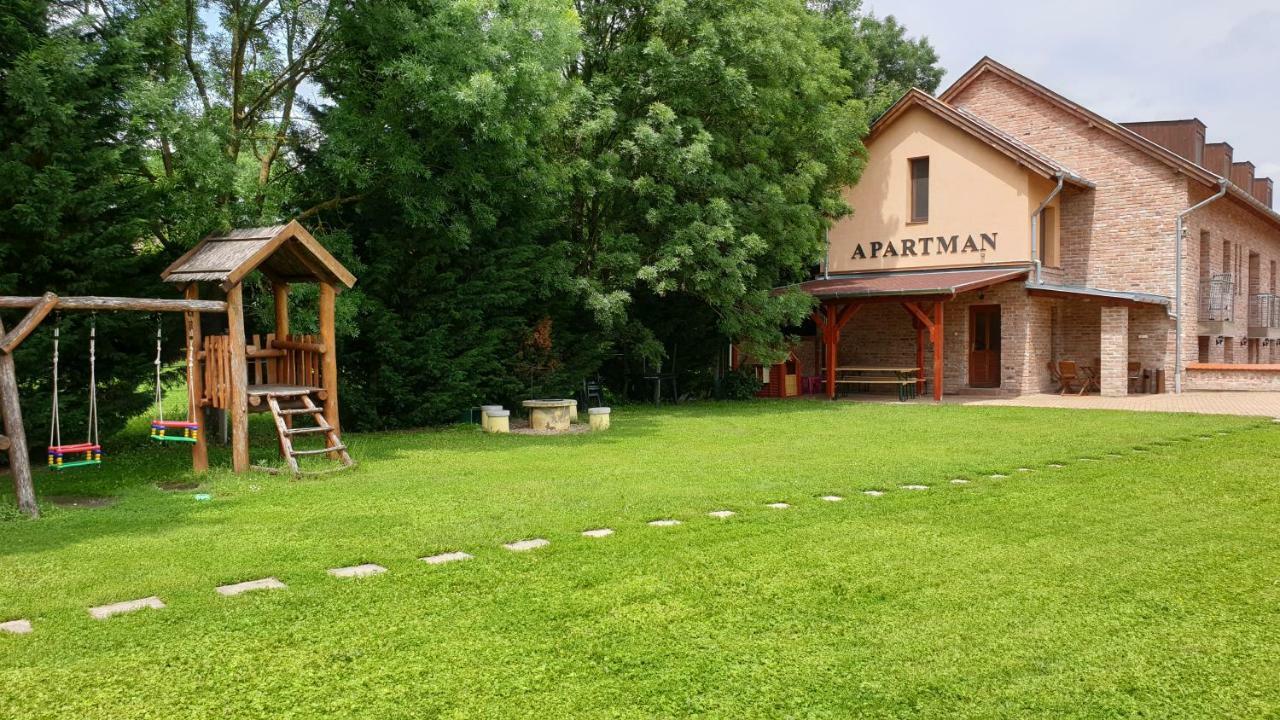 Gyulai-Fuerdo-Apartman Ii. Екстер'єр фото