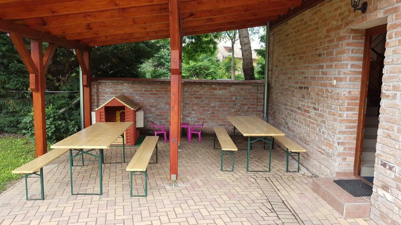Gyulai-Fuerdo-Apartman Ii. Екстер'єр фото